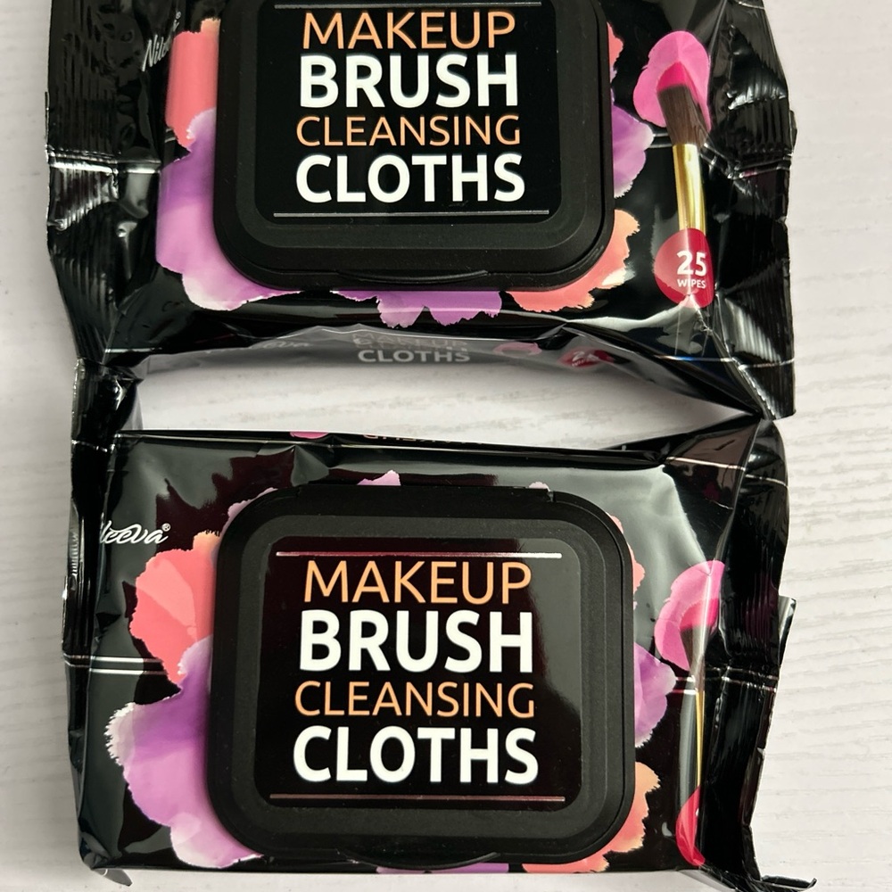 Make Up Brush Cleansing Cloths 25pcs 2 Pack